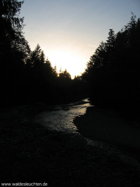 Hofbauernweißach im Abendlicht