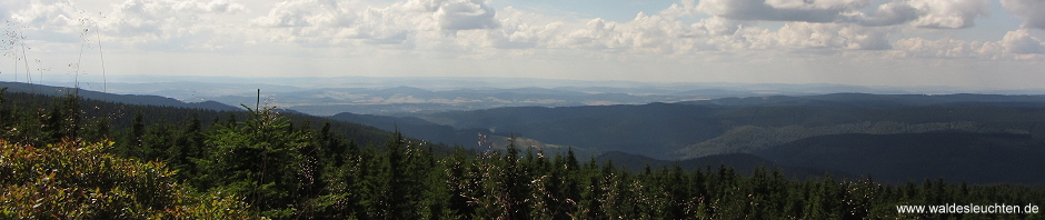 Blick von den Hanskühnenburgklippen